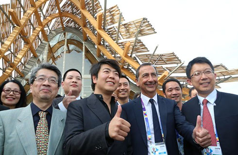 Geosheen極成代表深圳企業(yè)參加深圳國(guó)際形象米蘭專(zhuān)場(chǎng)推介會(huì)