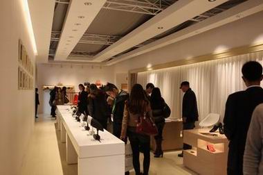 精準(zhǔn)光學(xué)設(shè)計(jì)塑造優(yōu)質(zhì)LED室內(nèi)照明