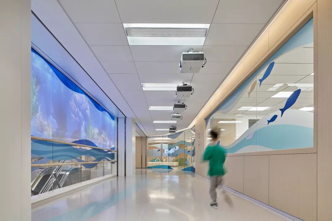 小孩搶著去的兒童醫(yī)院？只因在照明設(shè)計(jì)上做對(duì)了這些點(diǎn)