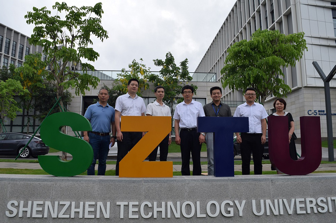 校企聯(lián)誼謀發(fā)展  合作雙贏譜新篇